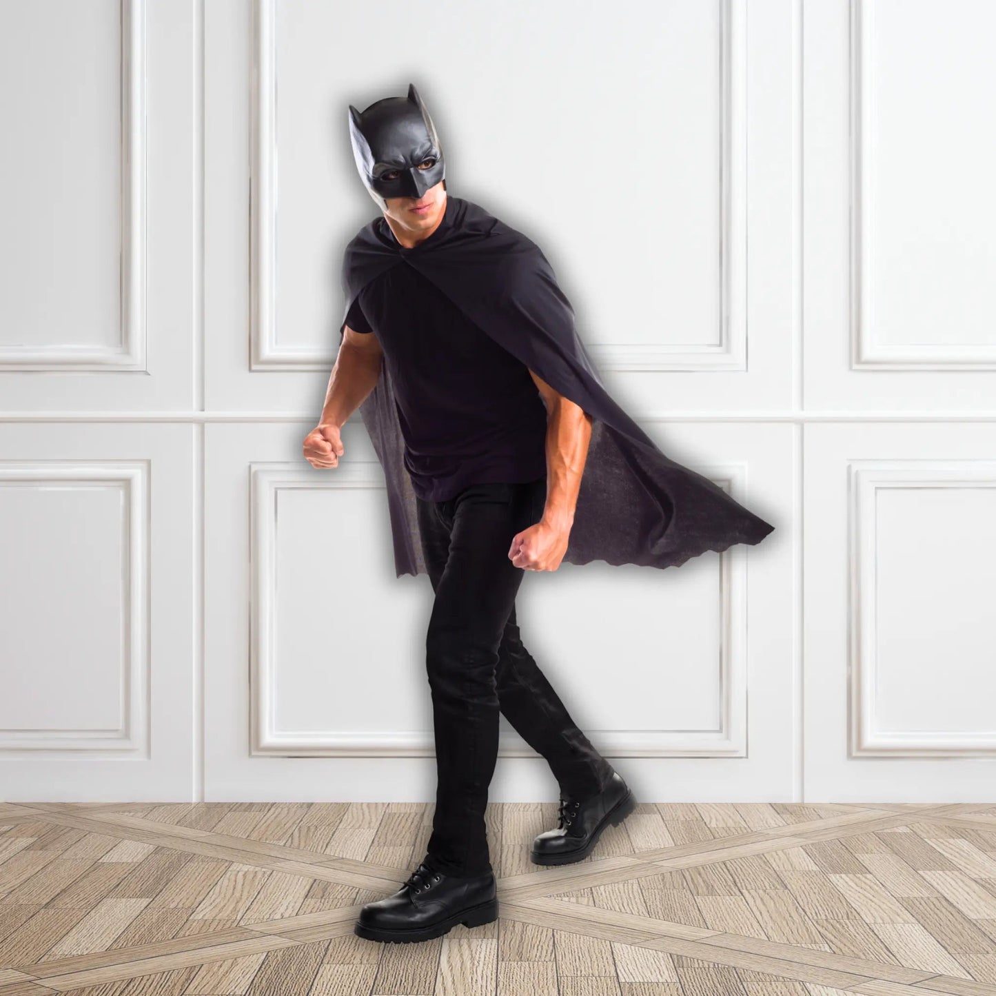 Batman Cape and Mask Set | The Party Hut