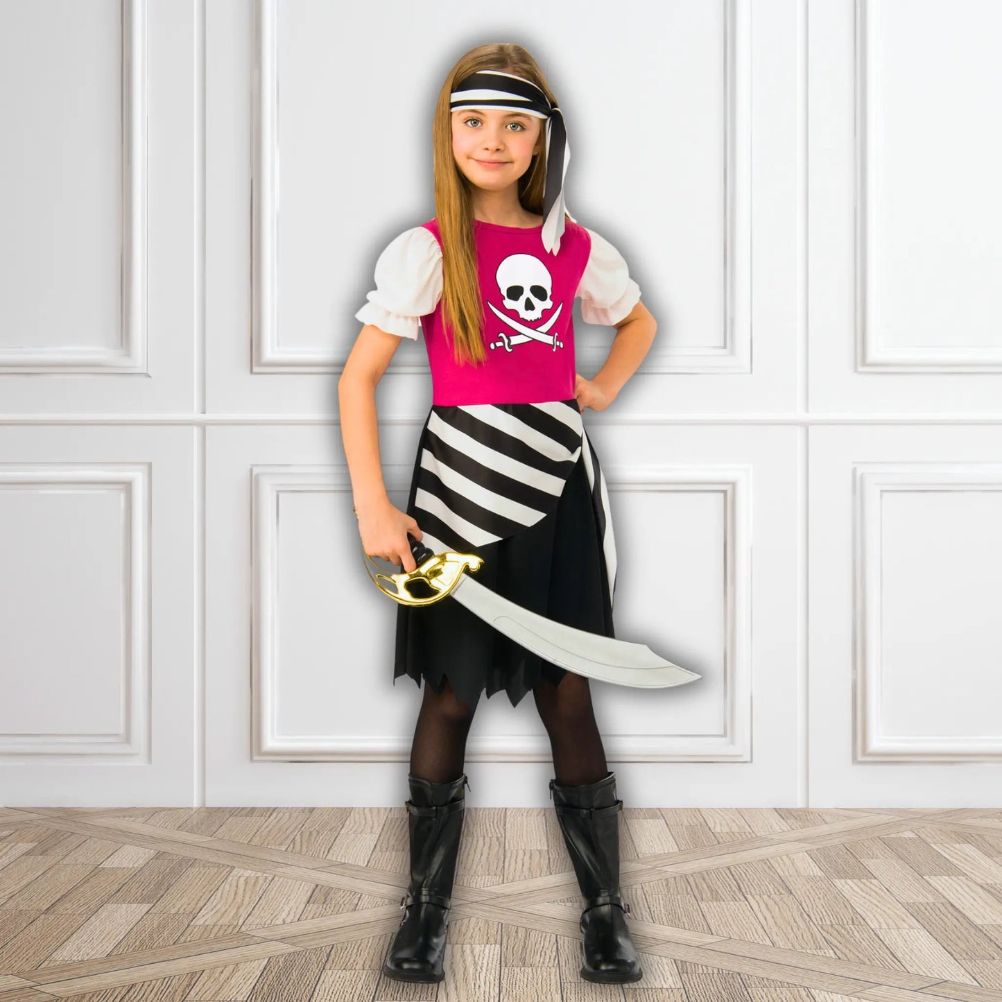 Fearless Pirate Girl Costume | The Party Hut