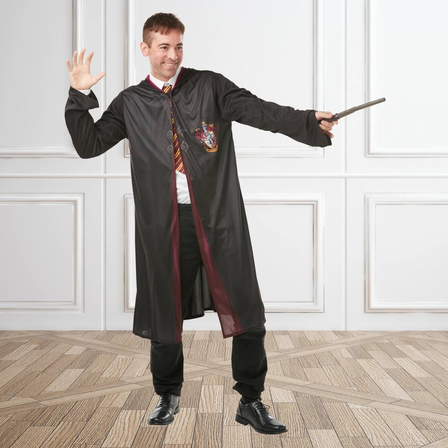 Gryffindor Robe Costume – Official Harry Potter Costume | The Party Hut