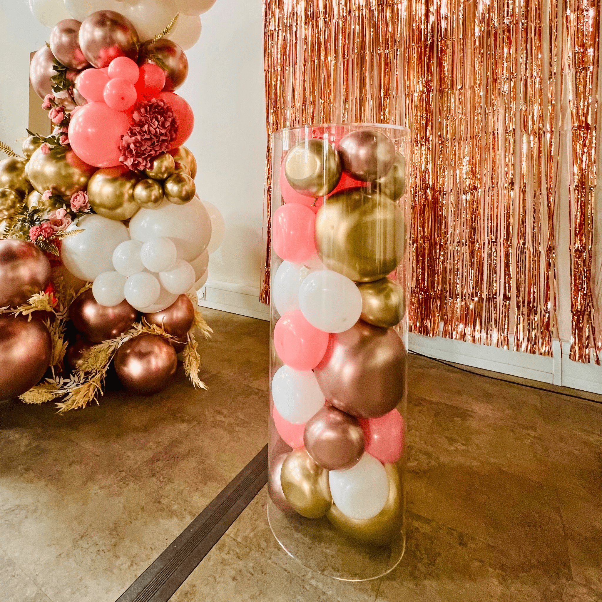 Organic Balloon Pedestal (Cake Stands) | The Party Hut