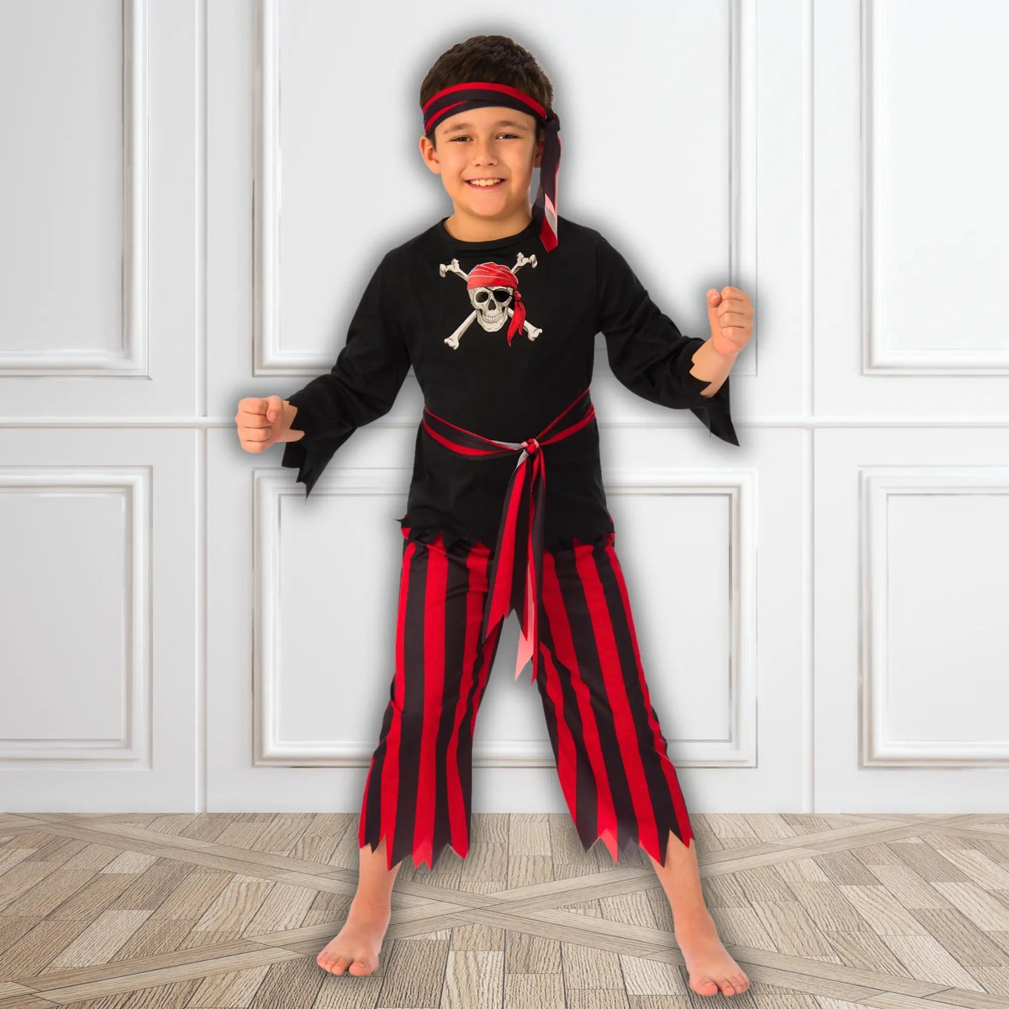 Swashbuckling Pirate Boy Costume | The Party Hut